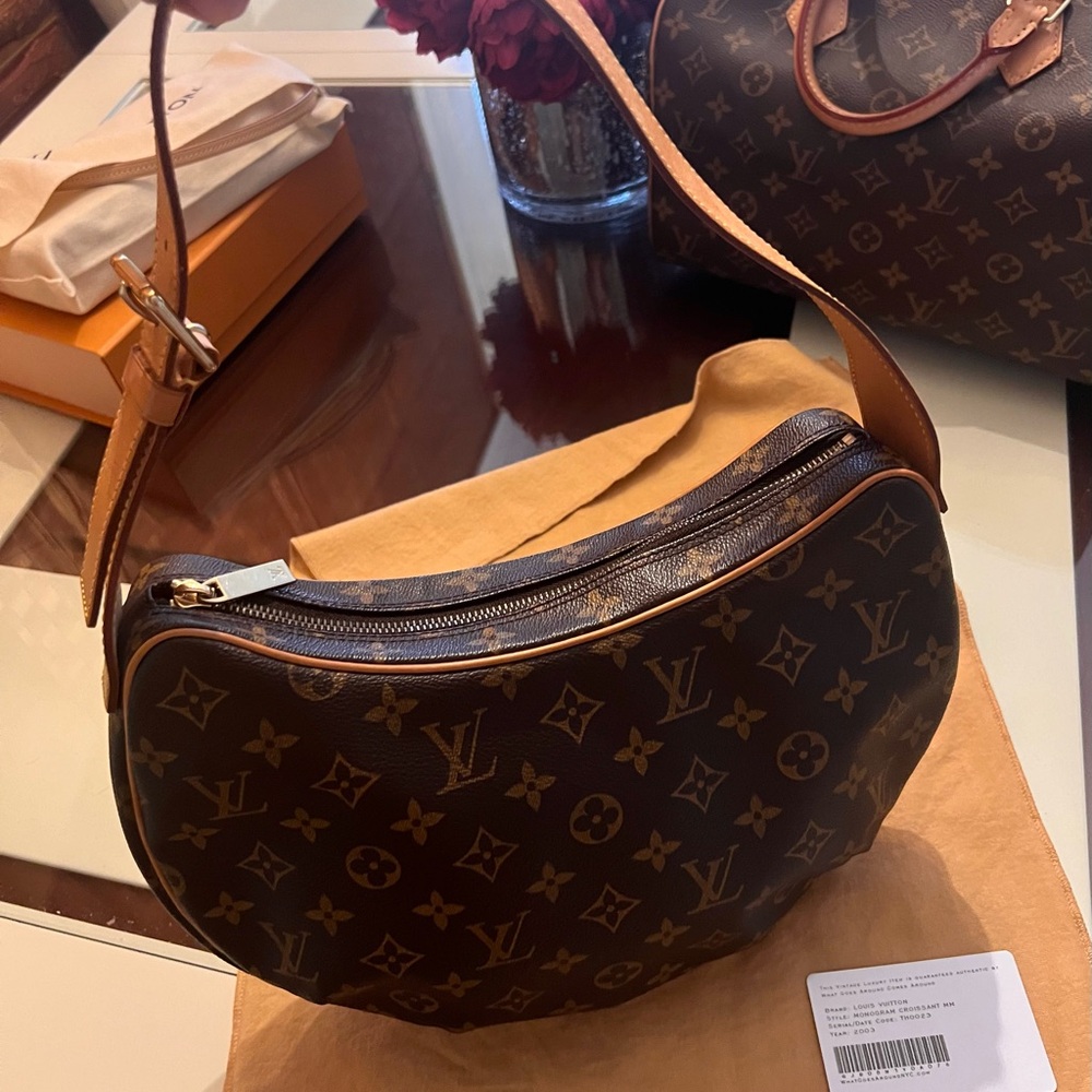 Authentic Louis Vuitton Croissant MM